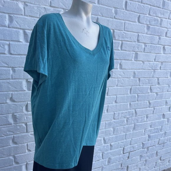 Womens Champion 2X V-neck Short Sleeve Tshirt Activewear Turquoise Green - Picture 3 of 7